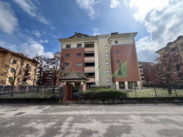 appartamento in vendita ad Agrate Brianza