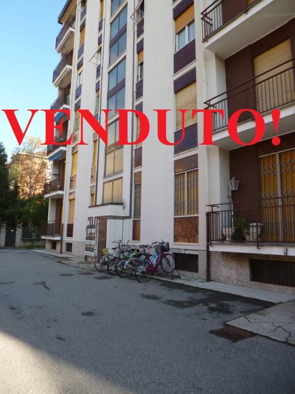 appartamento in vendita ad Agrate Brianza in zona Omate