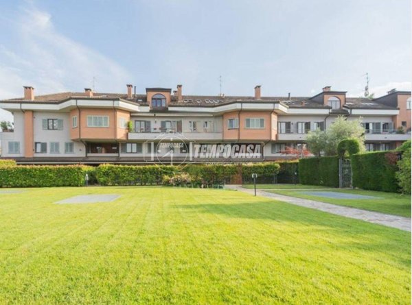 appartamento in vendita ad Agrate Brianza
