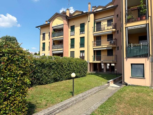 appartamento in vendita ad Agrate Brianza