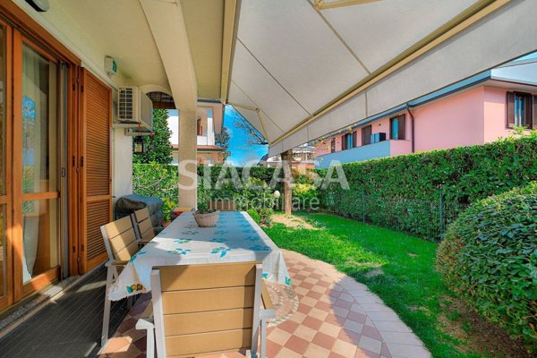 casa indipendente in vendita ad Agrate Brianza