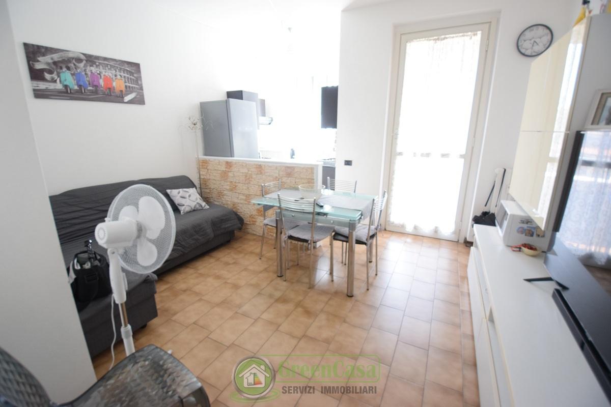 appartamento in vendita ad Agrate Brianza