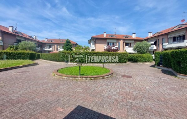 appartamento in vendita ad Agrate Brianza