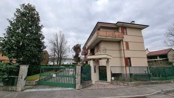 appartamento in vendita ad Agrate Brianza