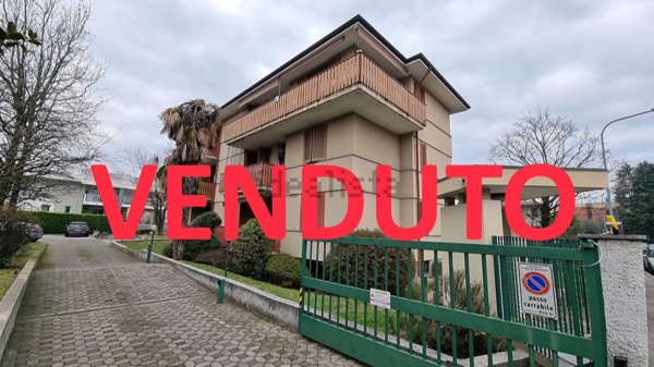 appartamento in vendita ad Agrate Brianza