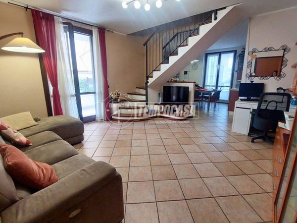 appartamento in vendita ad Agrate Brianza