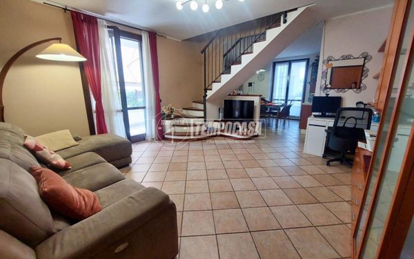 appartamento in vendita ad Agrate Brianza