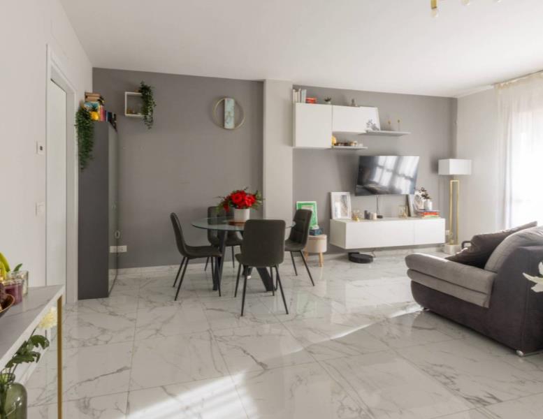 appartamento in vendita ad Agrate Brianza in zona Omate