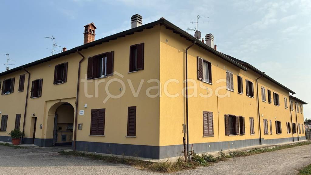 casa indipendente in vendita ad Agrate Brianza