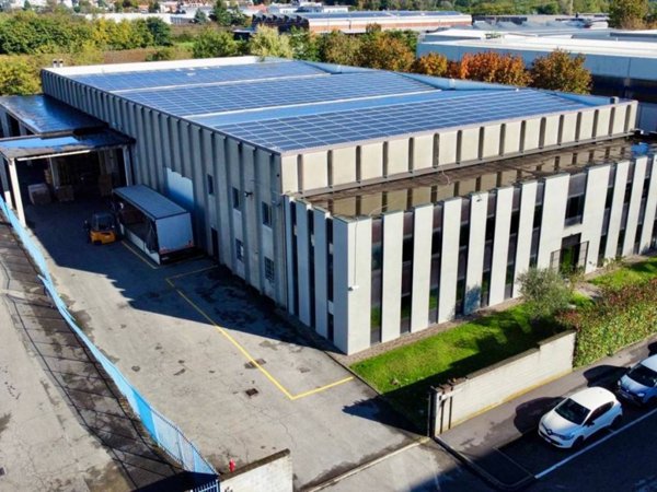 capannone in vendita ad Agrate Brianza