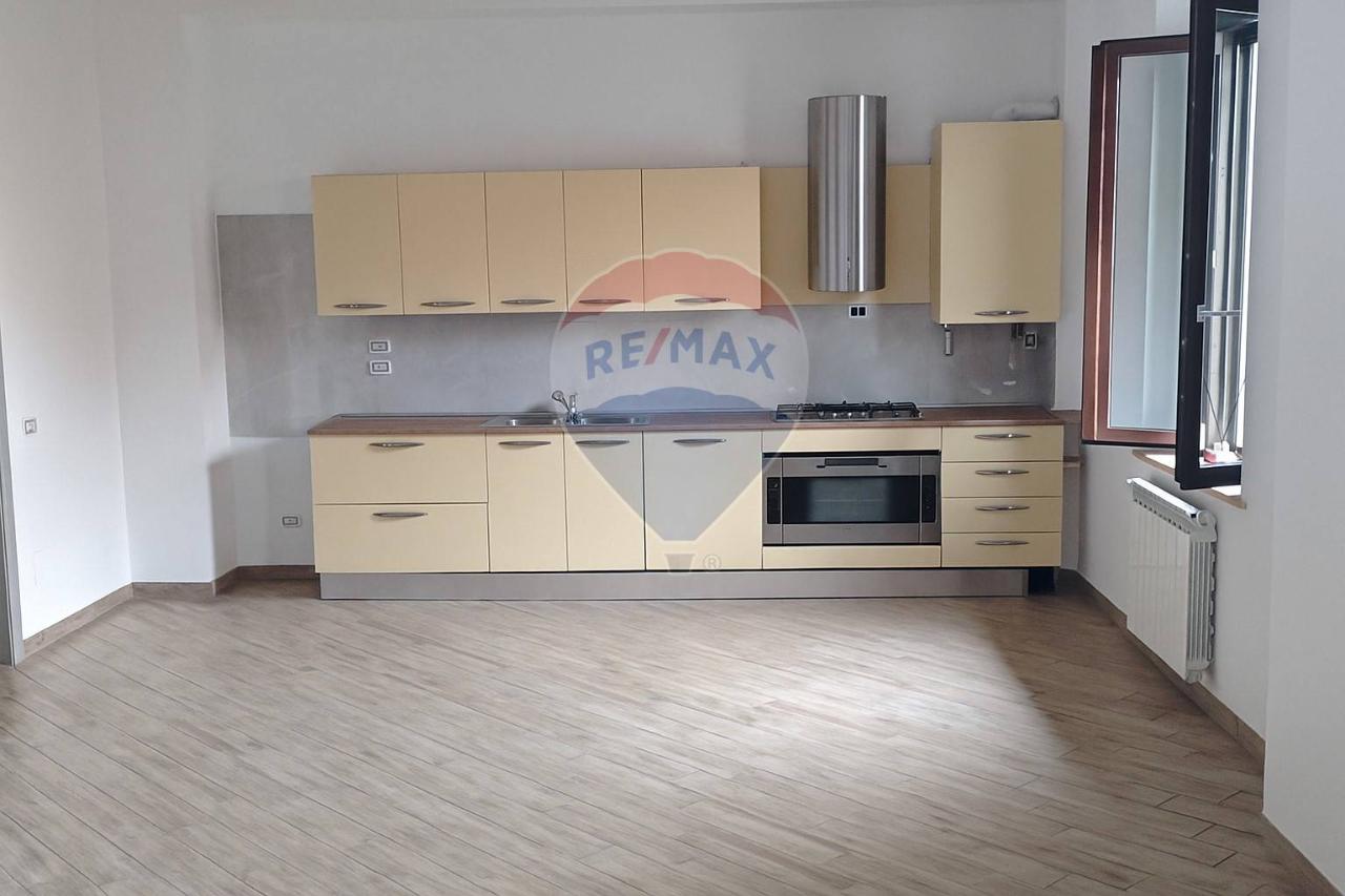 appartamento in vendita ad Agrate Brianza