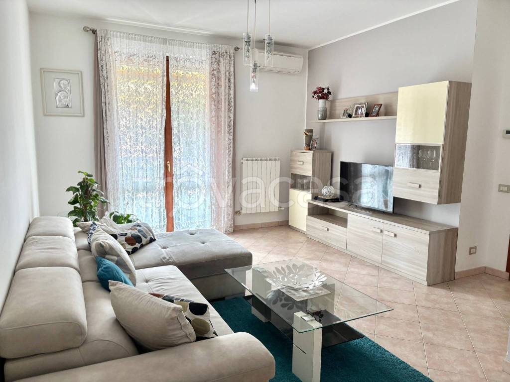 appartamento in vendita ad Agrate Brianza