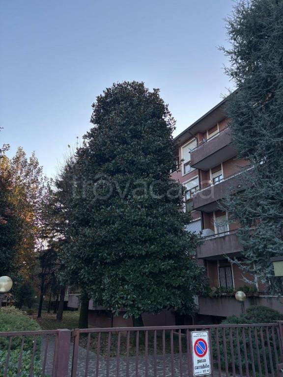 appartamento in vendita ad Agrate Brianza