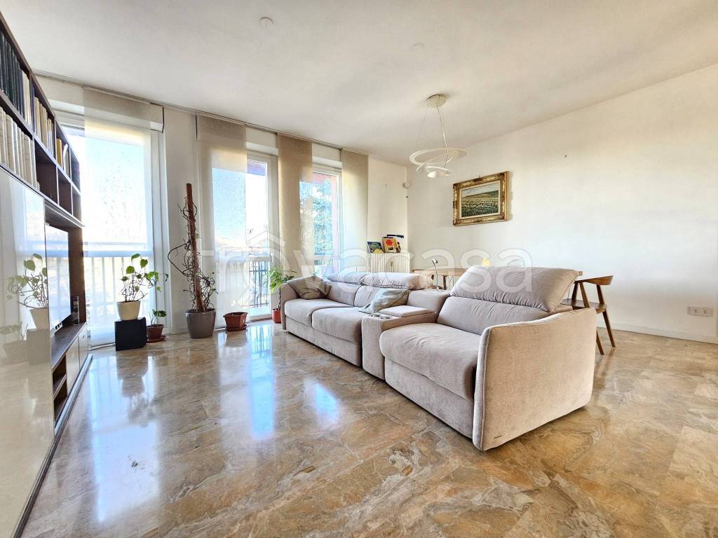 appartamento in vendita ad Agrate Brianza