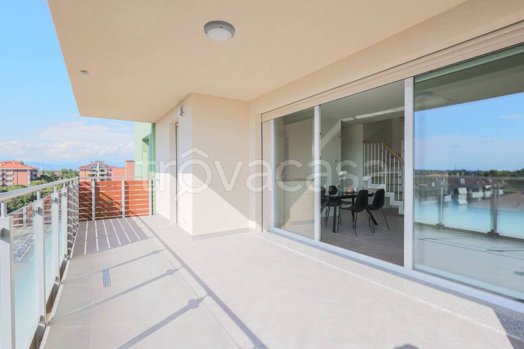 appartamento in vendita ad Agrate Brianza