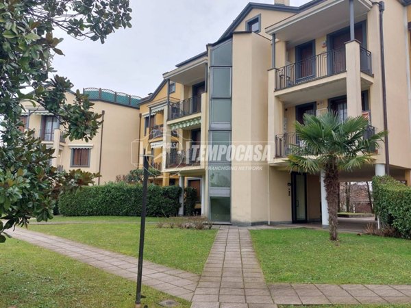 appartamento in vendita ad Agrate Brianza