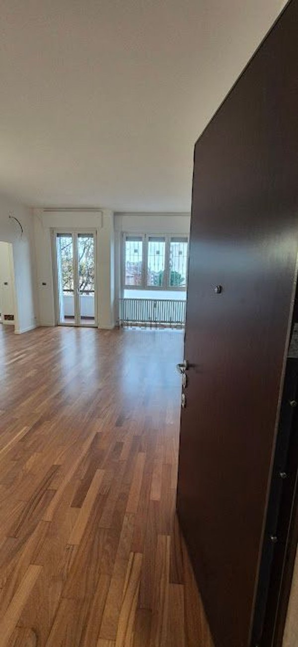 appartamento in vendita ad Agrate Brianza