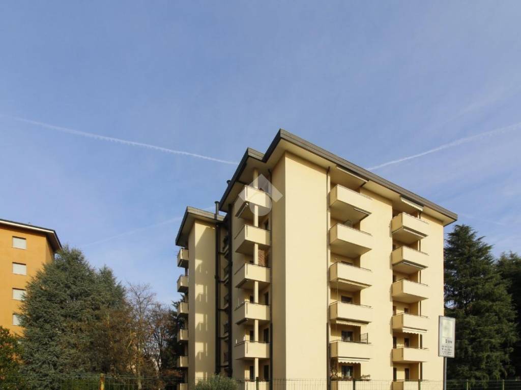 appartamento in vendita ad Agrate Brianza