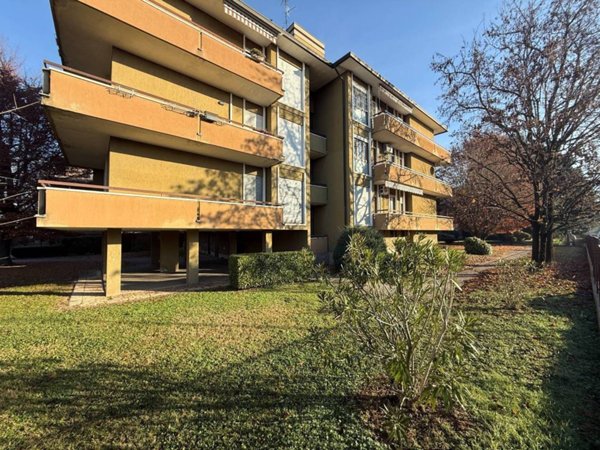 appartamento in vendita ad Agrate Brianza