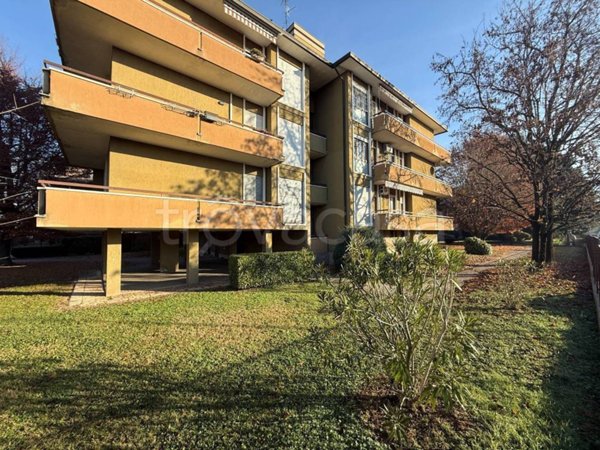 appartamento in vendita ad Agrate Brianza