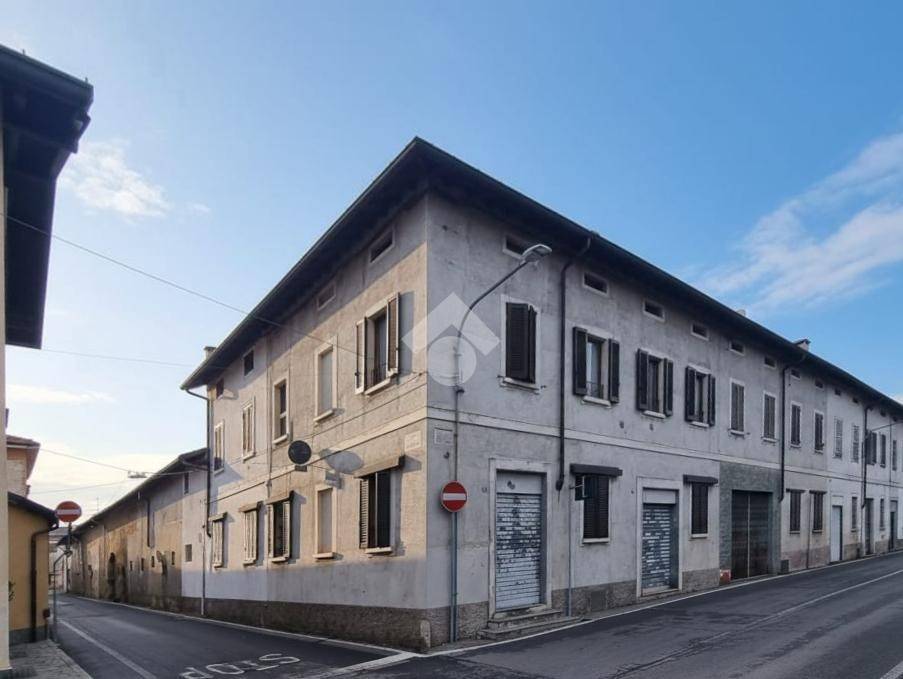 casa indipendente in vendita ad Agrate Brianza