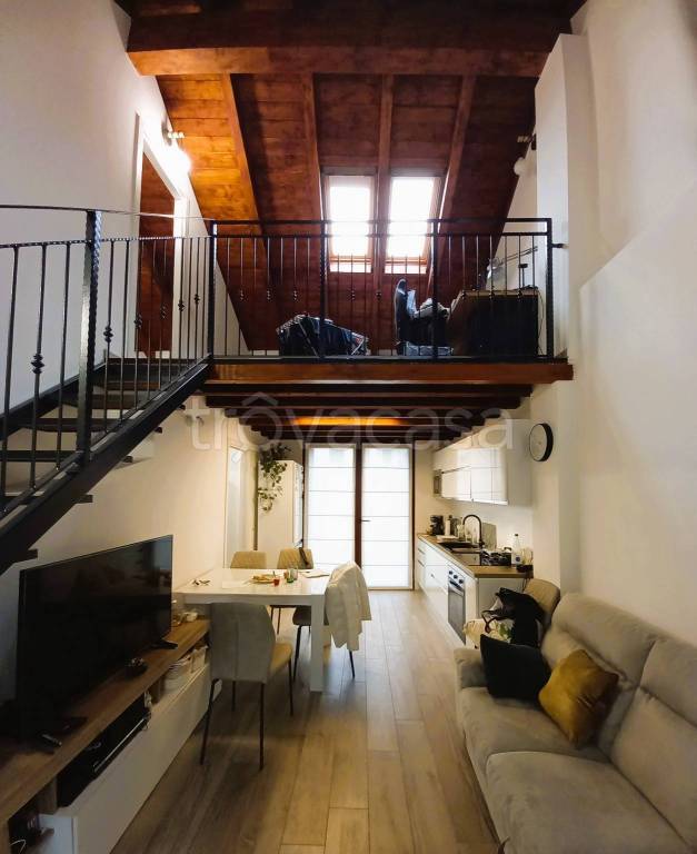 appartamento in vendita ad Agrate Brianza