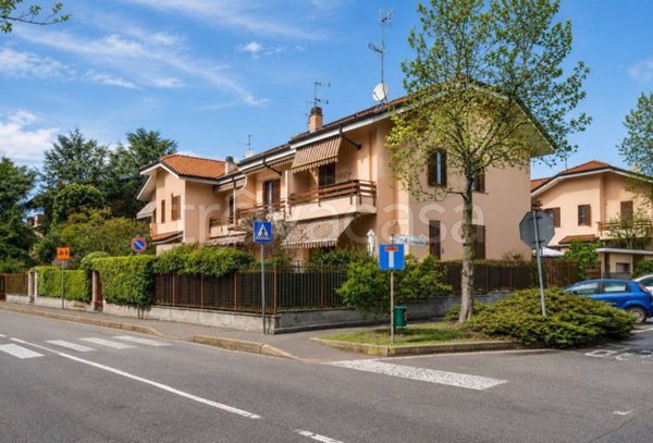 appartamento in vendita ad Agrate Brianza
