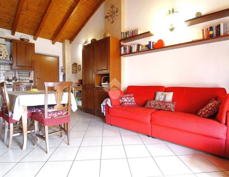 casa indipendente in vendita ad Agrate Brianza