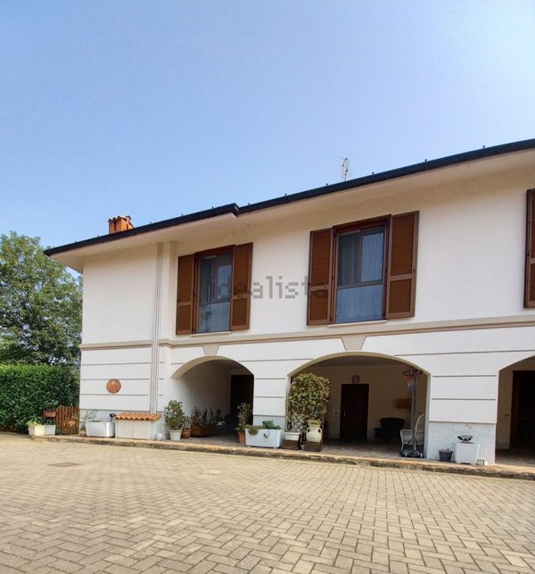 appartamento in vendita ad Agrate Brianza