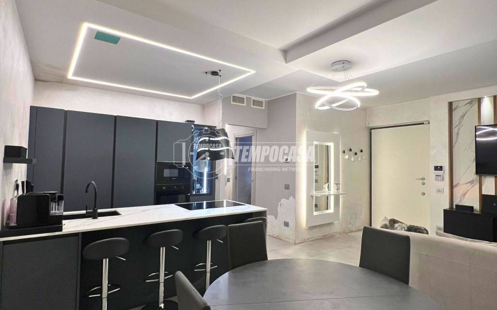 appartamento in vendita ad Agrate Brianza