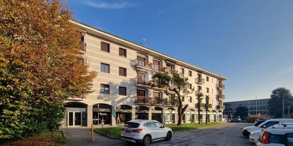 appartamento in vendita ad Agrate Brianza