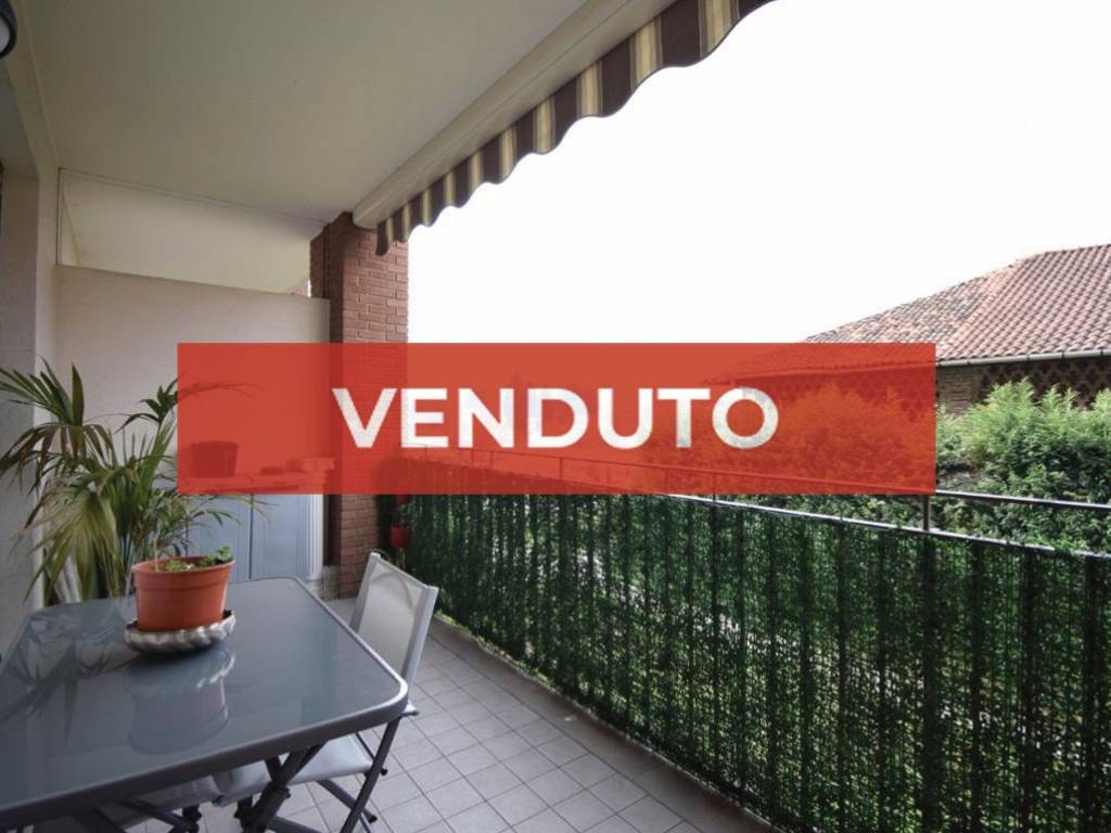 appartamento in vendita ad Agrate Brianza in zona Omate