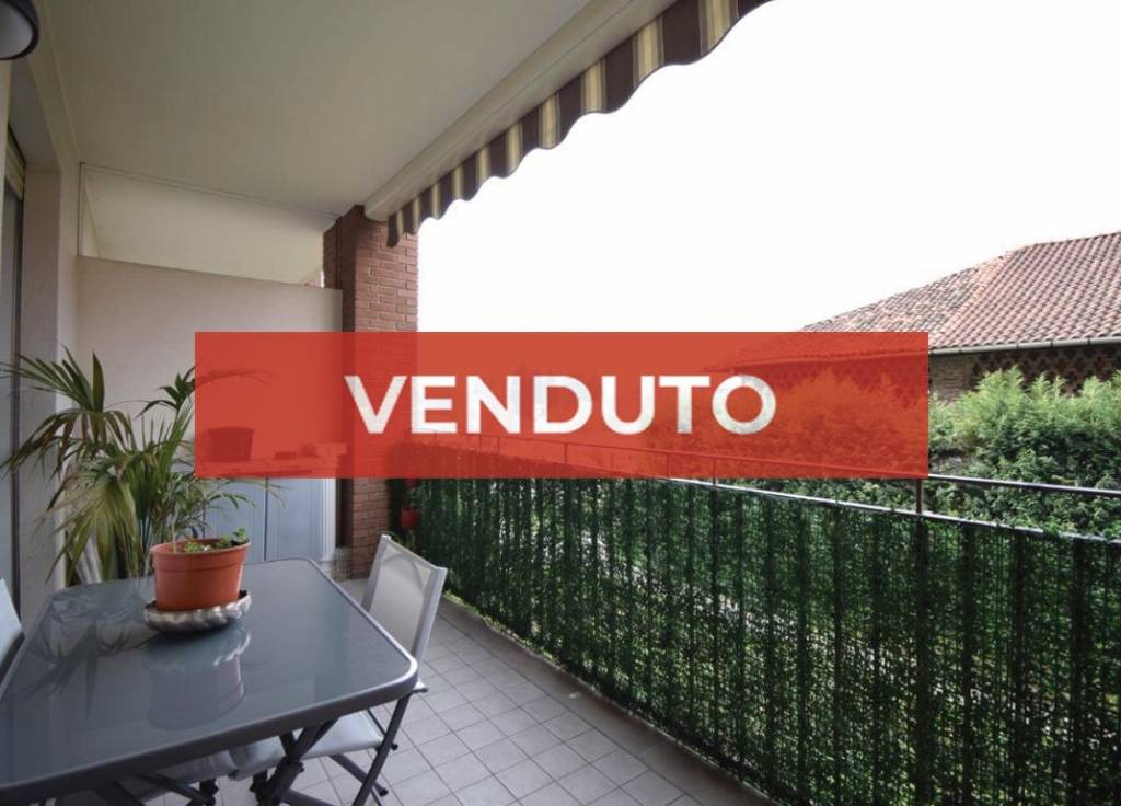 appartamento in vendita ad Agrate Brianza in zona Omate