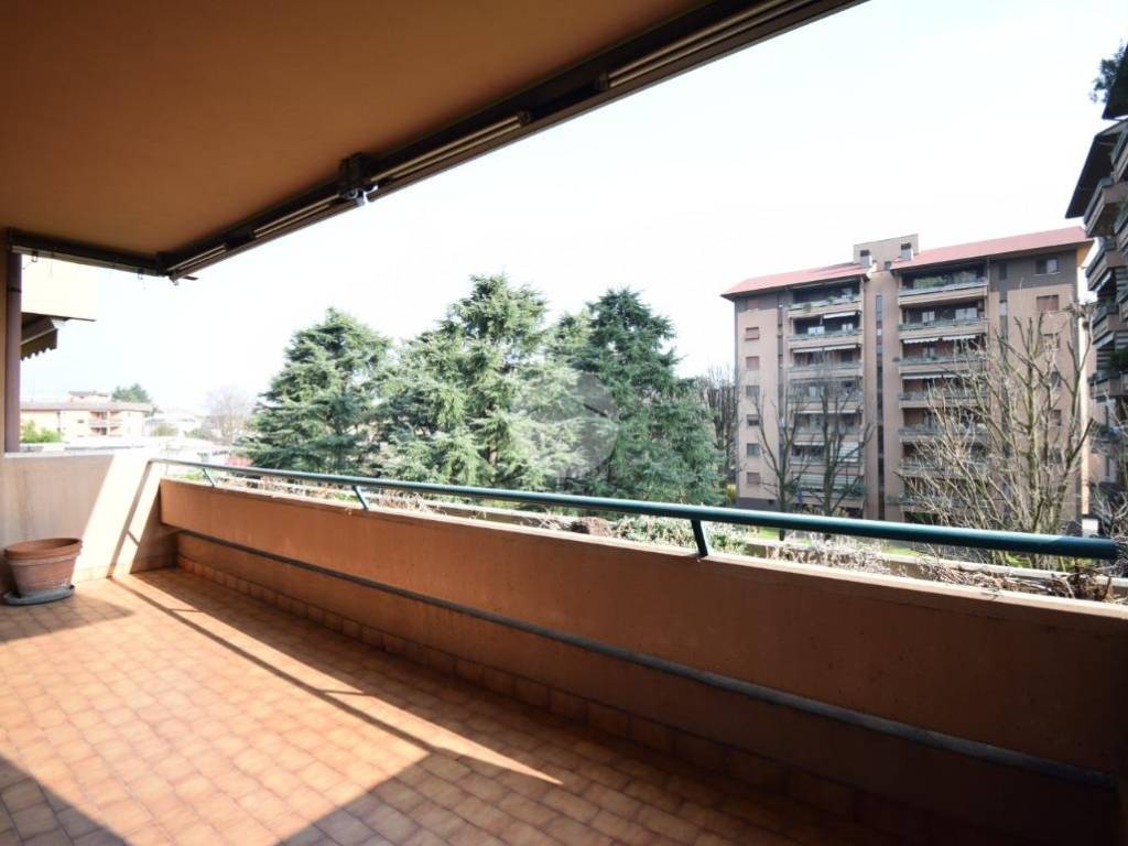 appartamento in vendita ad Agrate Brianza