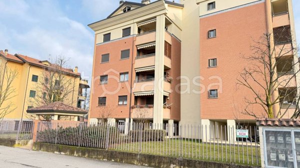 appartamento in vendita ad Agrate Brianza