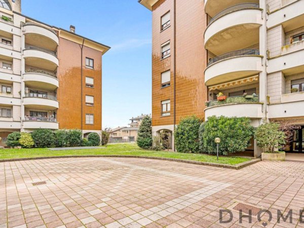 appartamento in vendita ad Agrate Brianza