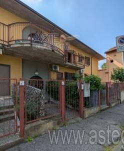 appartamento in vendita ad Agrate Brianza