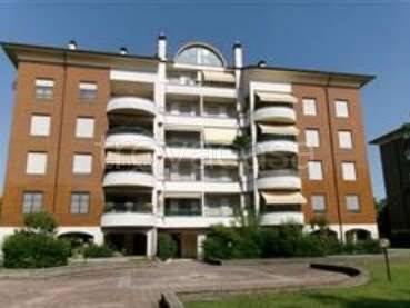 appartamento in vendita ad Agrate Brianza