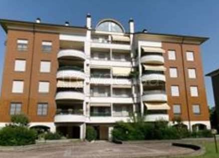 appartamento in vendita ad Agrate Brianza