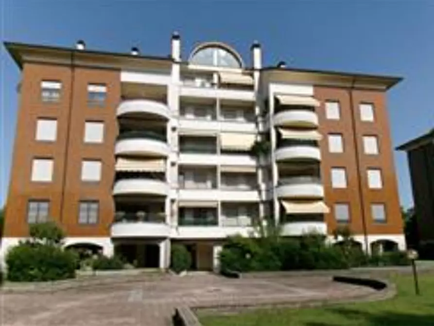 appartamento in vendita ad Agrate Brianza