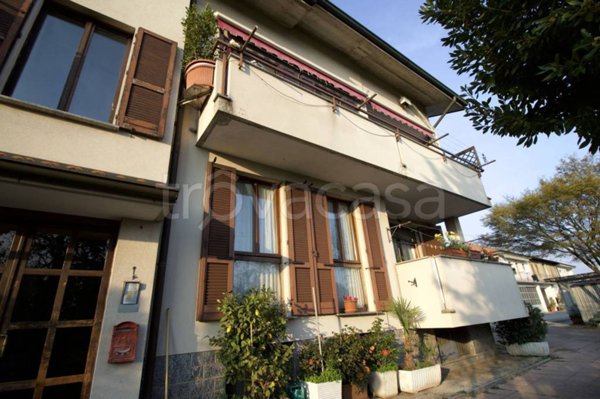 appartamento in vendita ad Agrate Brianza