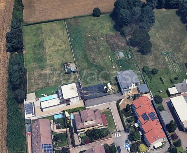 terreno edificabile in vendita ad Agrate Brianza