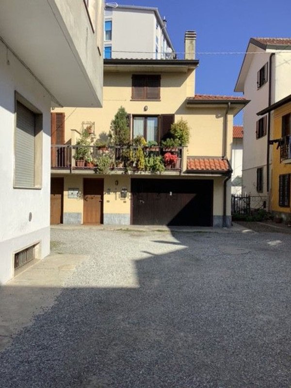 appartamento in vendita ad Agrate Brianza