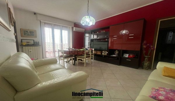 appartamento in vendita ad Agrate Brianza in zona Omate