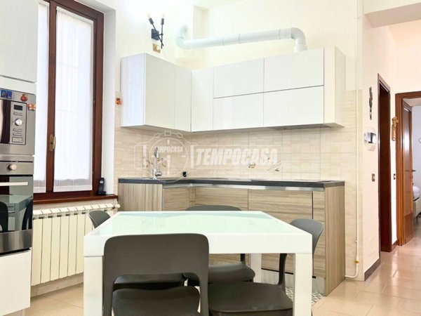 appartamento in vendita ad Agrate Brianza in zona Omate