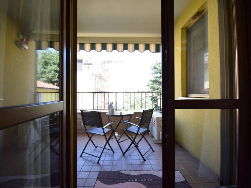 appartamento in vendita ad Agrate Brianza in zona Omate