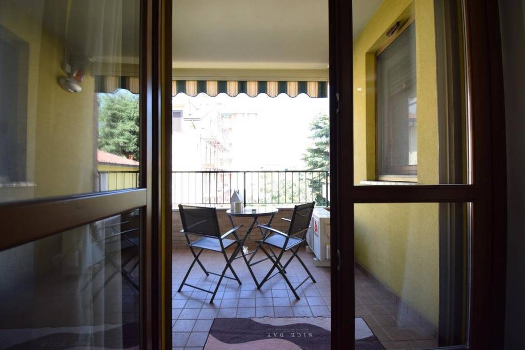 appartamento in vendita ad Agrate Brianza in zona Omate
