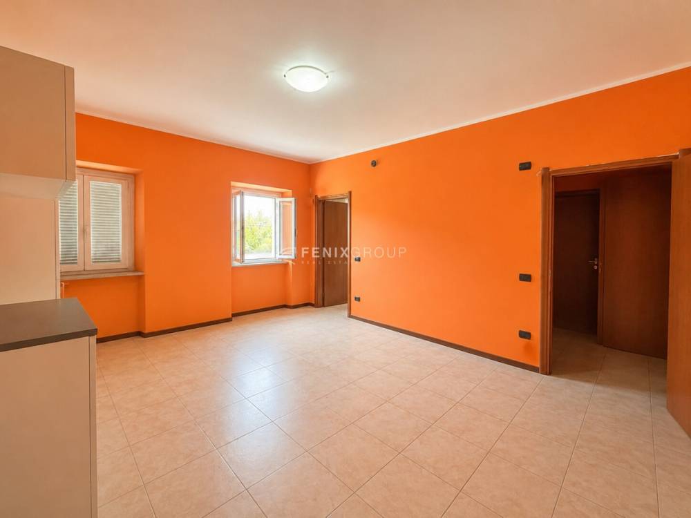 casa indipendente in vendita ad Agrate Brianza in zona Omate
