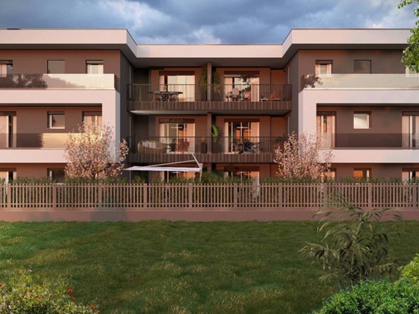 appartamento in vendita ad Agrate Brianza in zona Omate