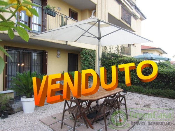 appartamento in vendita ad Agrate Brianza in zona Omate